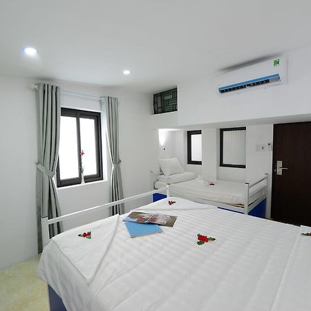 Pillow Backpacker Hostel (Adults Only) Hanoi Exterior foto