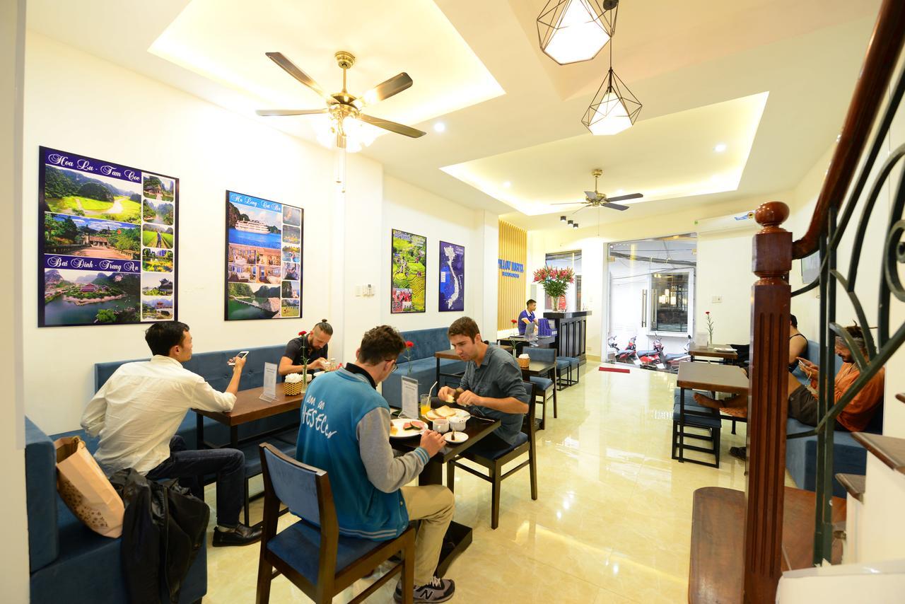 Pillow Backpacker Hostel (Adults Only) Hanoi Exterior foto